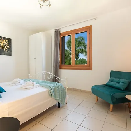 Oasi Con Piscina E 2 - Ginevra Apartment Nardo