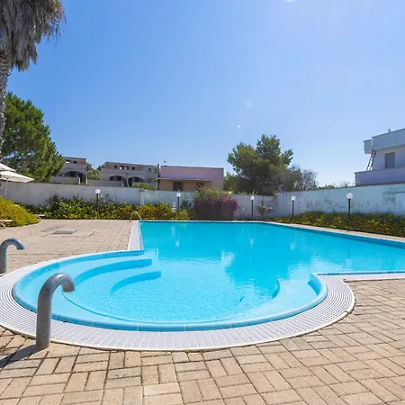 Oasi Con Piscina E 2 - Ginevra